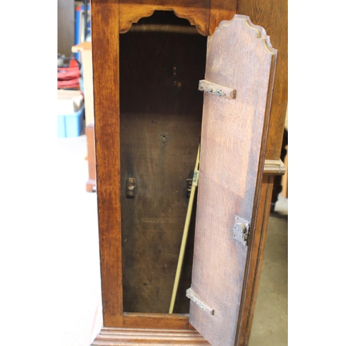 40 - ANTIQUE JOSEPH DONISTHORNE LOUGHBOROUGH GRANDFATHER CLOCK 
40 X 200CM