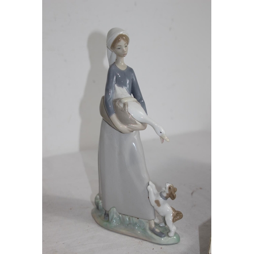 834 - LLADRO 04866 GIRL WITH GOOSE AND DOG
30CM