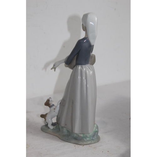 834 - LLADRO 04866 GIRL WITH GOOSE AND DOG
30CM