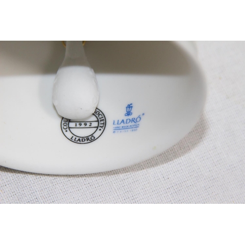 838 - 4 X LLADRO COLLECTORS SOCIETY BELLS 
8 X 8CM