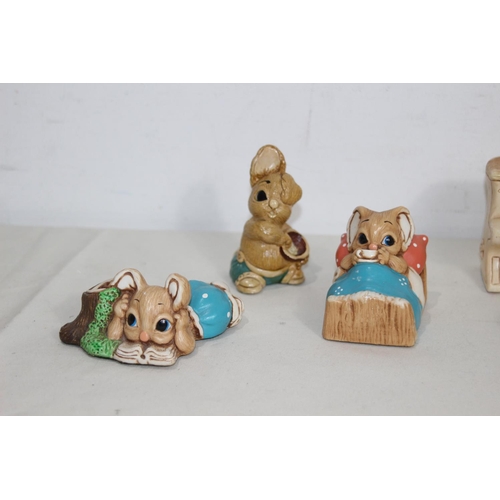 160 - 9 X RABBIT COLLECTABLE STONEWARE FIGURES INCLUDING PENDELFIN
9CM