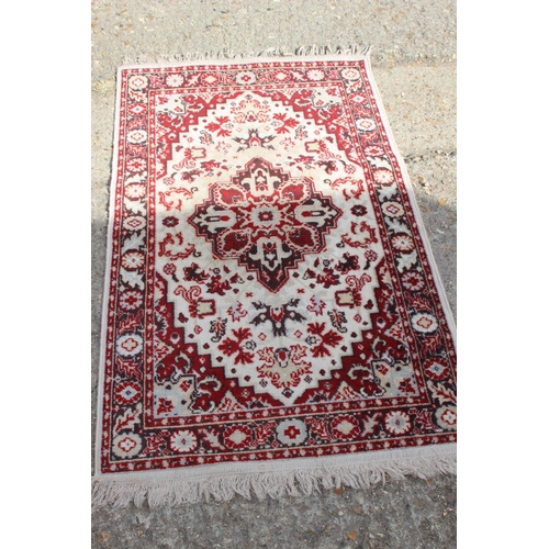 95 - QUANTITY OF VINTAGE RUGS 
163 X 107CM
