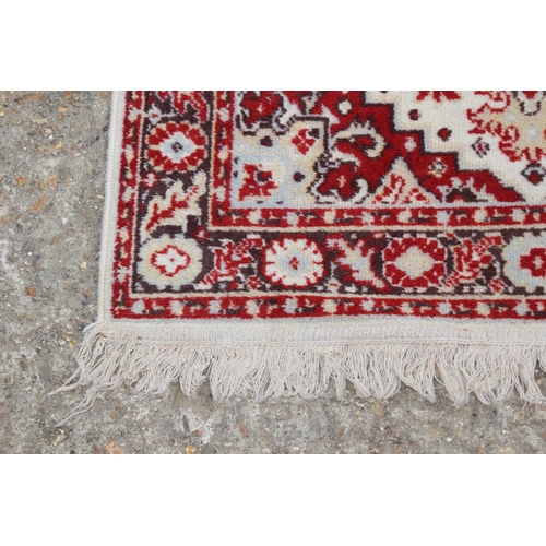 95 - QUANTITY OF VINTAGE RUGS 
163 X 107CM