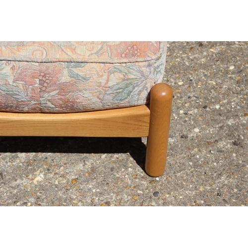 32 - ERCOL RENAISSANCE FOOTSTOOL
52 X 32CM