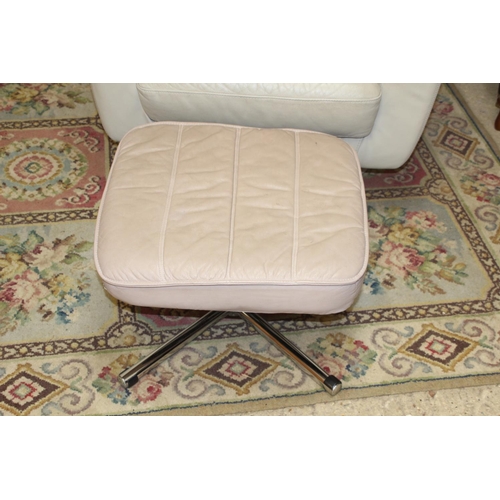 49 - RETRO CHAIR AND FOOT STOOL
84 X 94 X 78CM