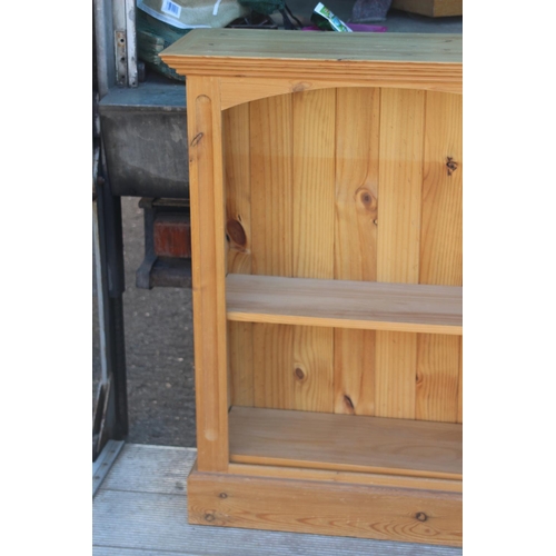 52 - PINE BOOKCASE
151 X 31 X 99CM