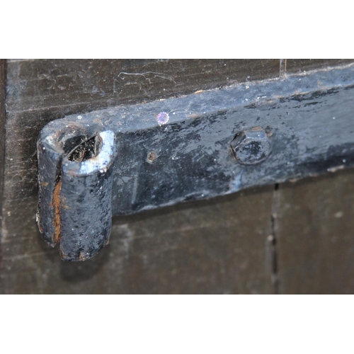 62 - SOLID OAK FRONT DOOR AND KEYS 
80 X 190CM