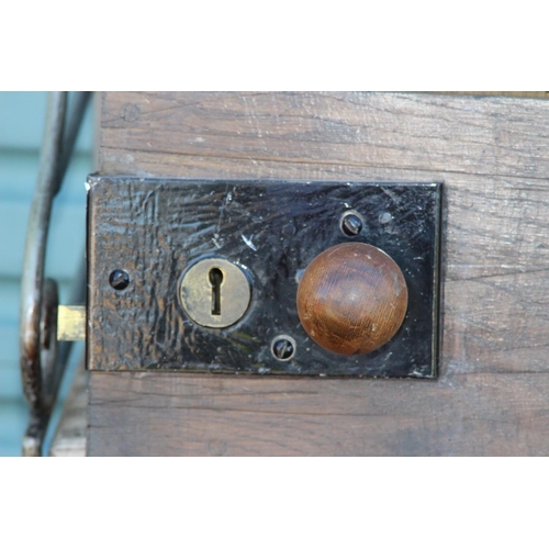 62 - SOLID OAK FRONT DOOR AND KEYS 
80 X 190CM