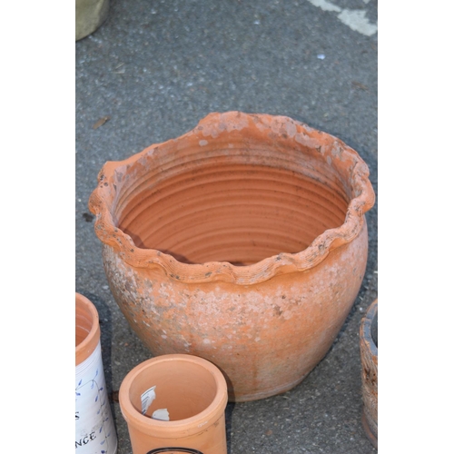 74 - QUANTITY OF TERRACOTTA POTS ETC 
36 X 28CM