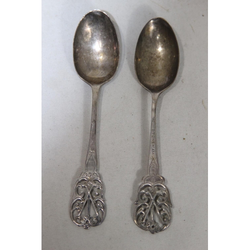 928 - PAIR OF SILVER TEASPOONS - 36.5G - SHEFFIELD 1933 - COOPER BROS