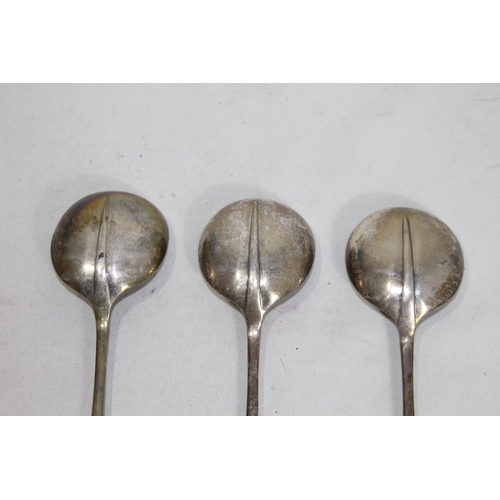 936 - 3 X RAT TAILED SOUP SPOONS - 243G - SHEFFIELD 1940 - COOPER BROS