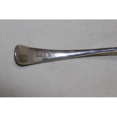 937 - RAT TAILED SAUCE LADLE - SHEFFIELD 1941 - COOPER BROS