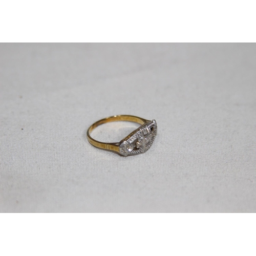 958 - 18CT GOLD AND DIAMOND RING - 2.15G - SIZE L