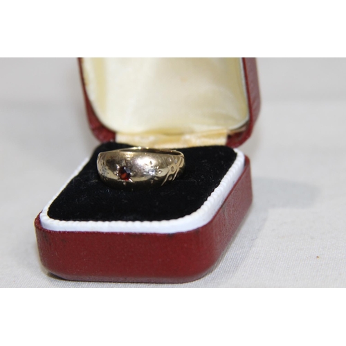 968 - 9CT GOLD RING - 2.25G - SIZE K