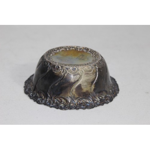 946 - EASTERN WHITE METAL TESTED SILVER BOWL - 188G