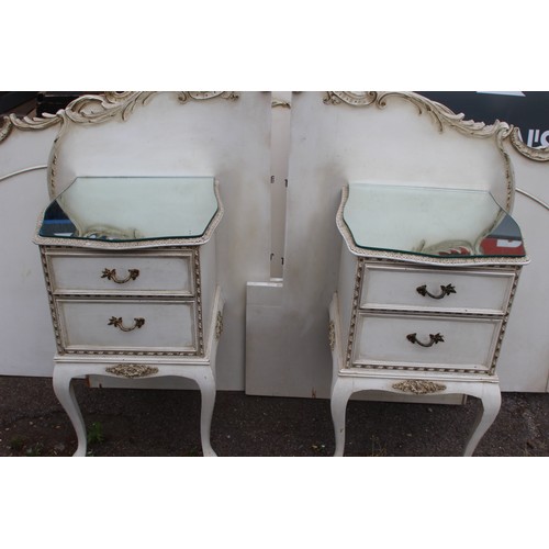 59 - QUEEN ANN HEADBOARD AND BEDSIDE TABLES 
117 CM