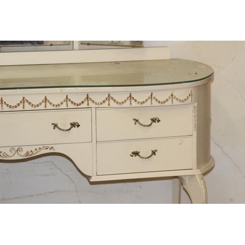 18 - Queen Anne STYLE DRESSING TABLE 
145 X 45 X 153CM