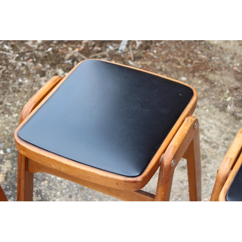 65 - 4 X RETRO STACKING STOOLS 
37 X 37 X 48CM