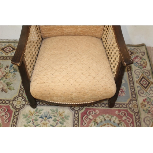 68 - VINTAGE BERGERE CANE CHAIR
63 X 90CM