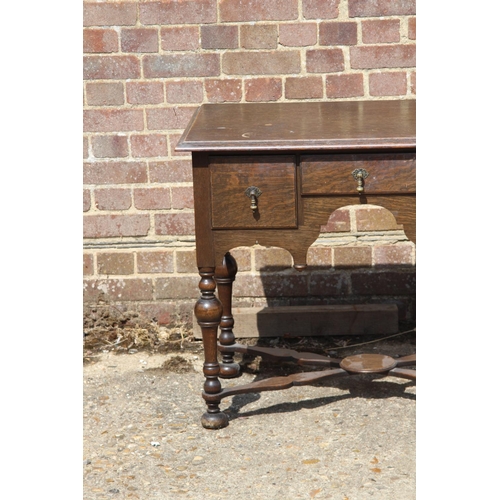 83 - VINTAGE EDWARDIAN KNEE HOLE DESK