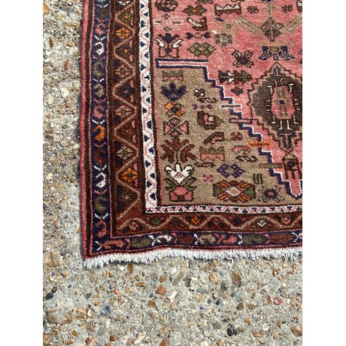 126 - VINTAGE EASTERN RUG
142 X 93CM