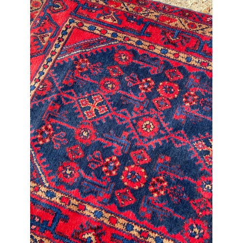 127 - VINTAGE EASTERN RUG
170 X 107CM