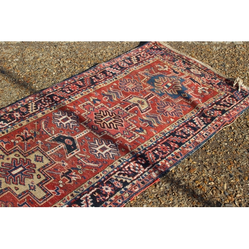 113 - LARGE GEOMETRIC PERSIAN RUNNER RUG
450 X 90CM