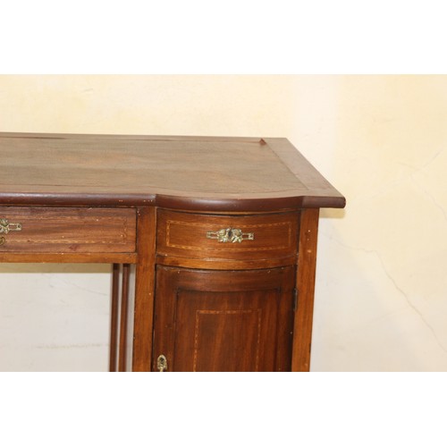 26 - EDWARDIAN WRITING DESK WITH CHAIR - PROBLEM WITH THE KEY
92 X 62 X 68CM