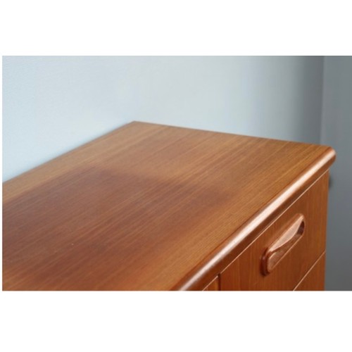 36 - RETRO TEAK TWO OVER FOUR CHEST OF DRAWERS
85 x 120cm