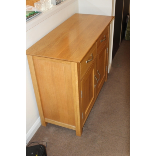 14 - MODERN BEECH CUPBOARD 
98 X 43 X 77CM