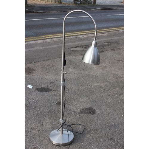 107 - MODERN FLOOR READING LAMP
145CM