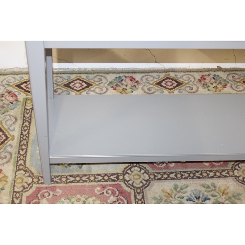 17 - CONSOLE DISPLAY TABLE 
133 X 37 X 75CM