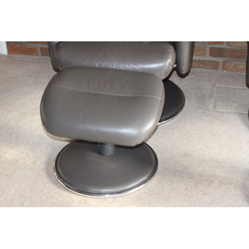 3 - PAIR OF ACTONA DENMARK LEATHER RECLINING CHAIRS AND FOOTSTOOLS
104 X 55 X 70CM