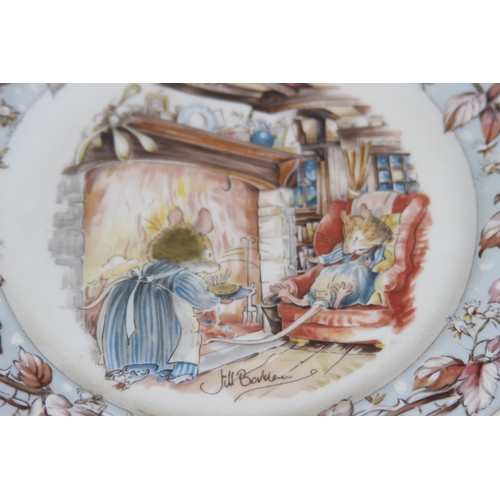 201 - ROYAL DOULTON SET OF FOUR SERIES OF FOUR SEASONS PLATE FROM THE BRAMBLY HEDGE GIFT COLLECTION 
20.5C... 