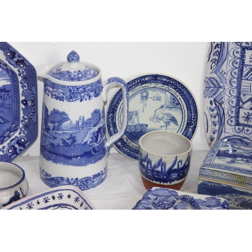 206 - LARGE QUANTITY OF BLUE AND WHITE CHINA