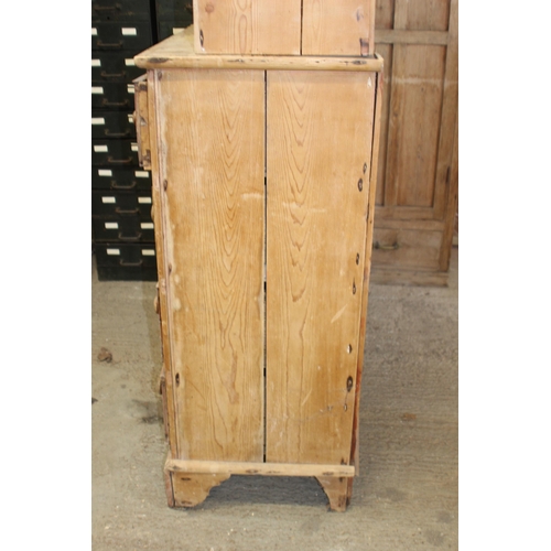 34 - VICTORIAN CHEST OF DRAWERS AND GLAZED CUPBOARD - A/F
195 X 52 X 102CM