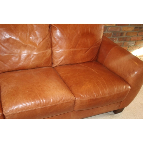 4 - SOFITALIA INTERNATIONAL THREE SEATER LEATHER SOFA
209 X 90 X 85CM