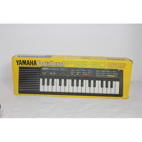 267 - YAMAHA PORTASOUND PSS-30 KEYBOARD