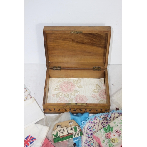 296 - VINTAGE BOX AND HANDKERCHIEFS