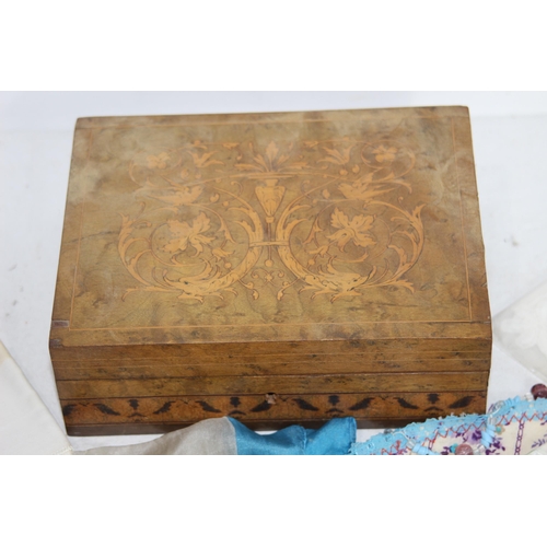 296 - VINTAGE BOX AND HANDKERCHIEFS