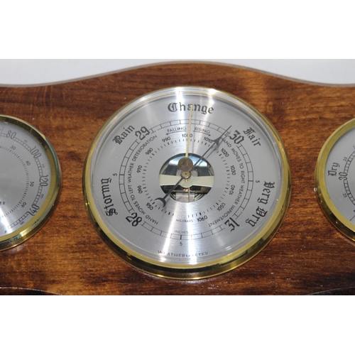 307 - QUANTITY OF BAROMETERS 
30CM