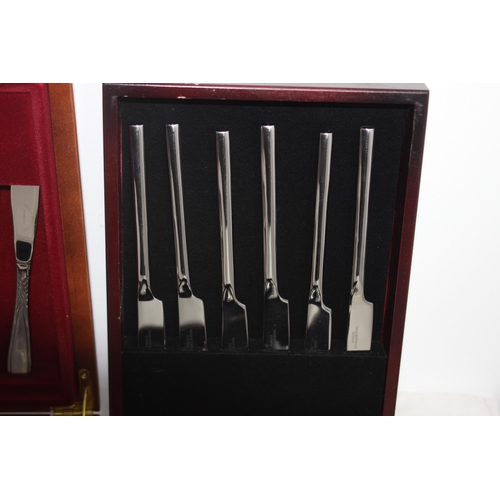 312 - 2 X BOXED CUTLERY SETS