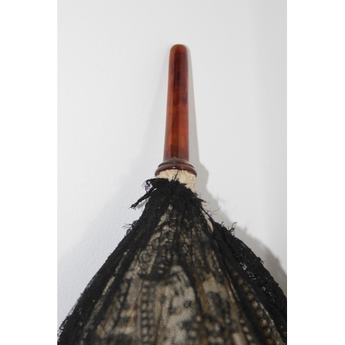 314 - ANTIQUE LADIES PARASOL WITH BAKELITE HANDLE 
48CM