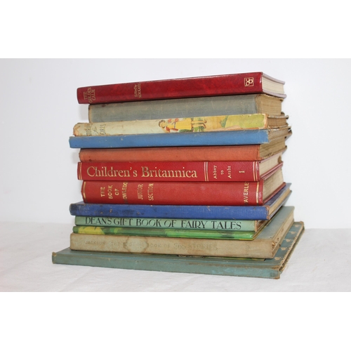 315 - QUANTITY OF VINTAGE CHILDREN'S BOOKS ETC