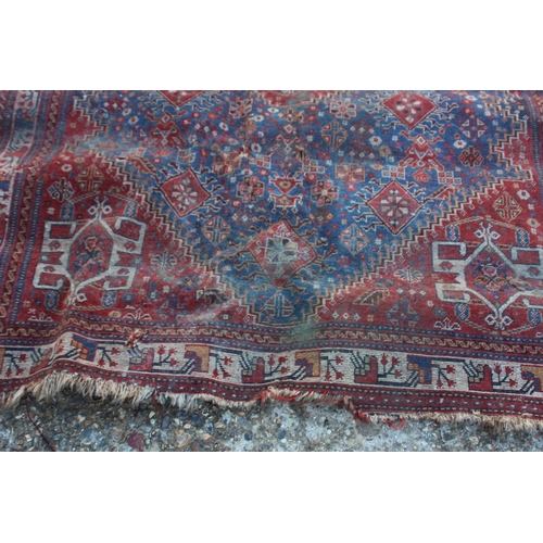 88 - 2 X VINTAGE RUGS 
180 X 140CM