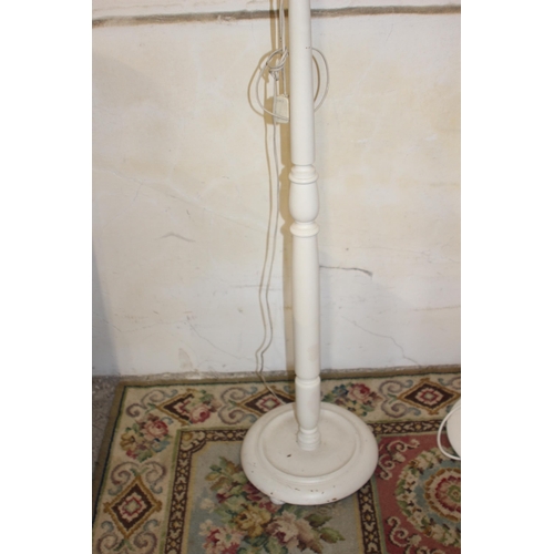 114 - 4 X WHITE WOODEN STANDARD LAMP BASES 
157CM