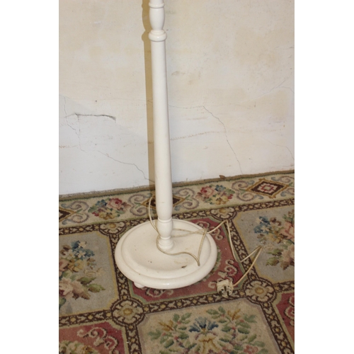 114 - 4 X WHITE WOODEN STANDARD LAMP BASES 
157CM