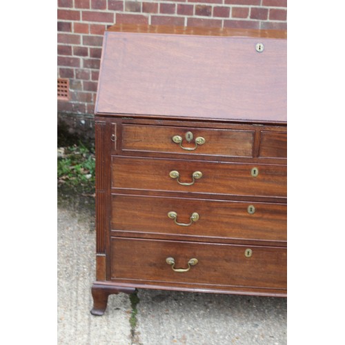 41 - ANTIQUE GEORGIAN BUREAU 
118 X 53 X 110CM