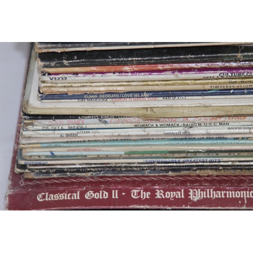 383 - QUANTITY OF VINTAGE RECORDS INCLUDING 7 INCH SINGLES