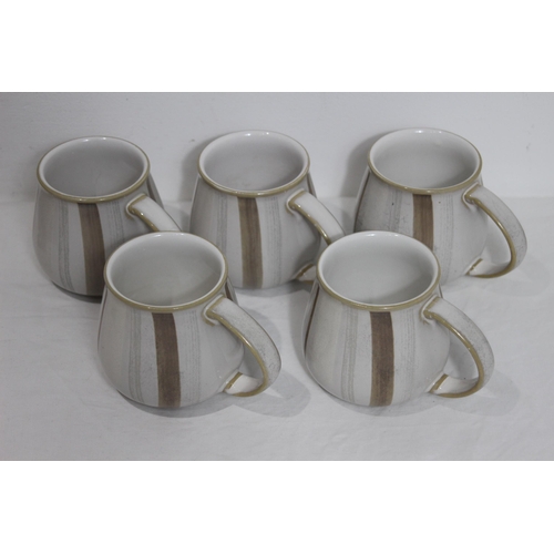 245 - QUANTITY OF DENBY